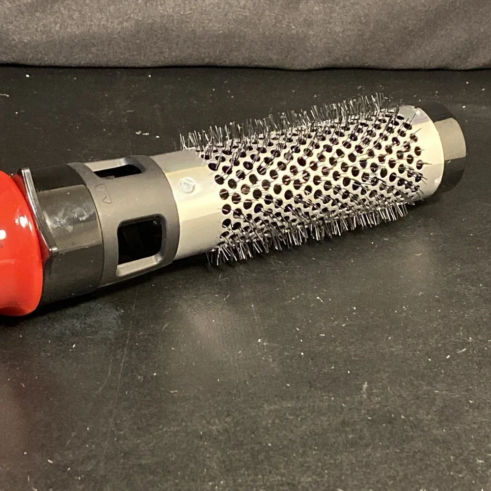 Revlon Hot Air Brush RV440RED Kit for Styling Hairstyling Bristles